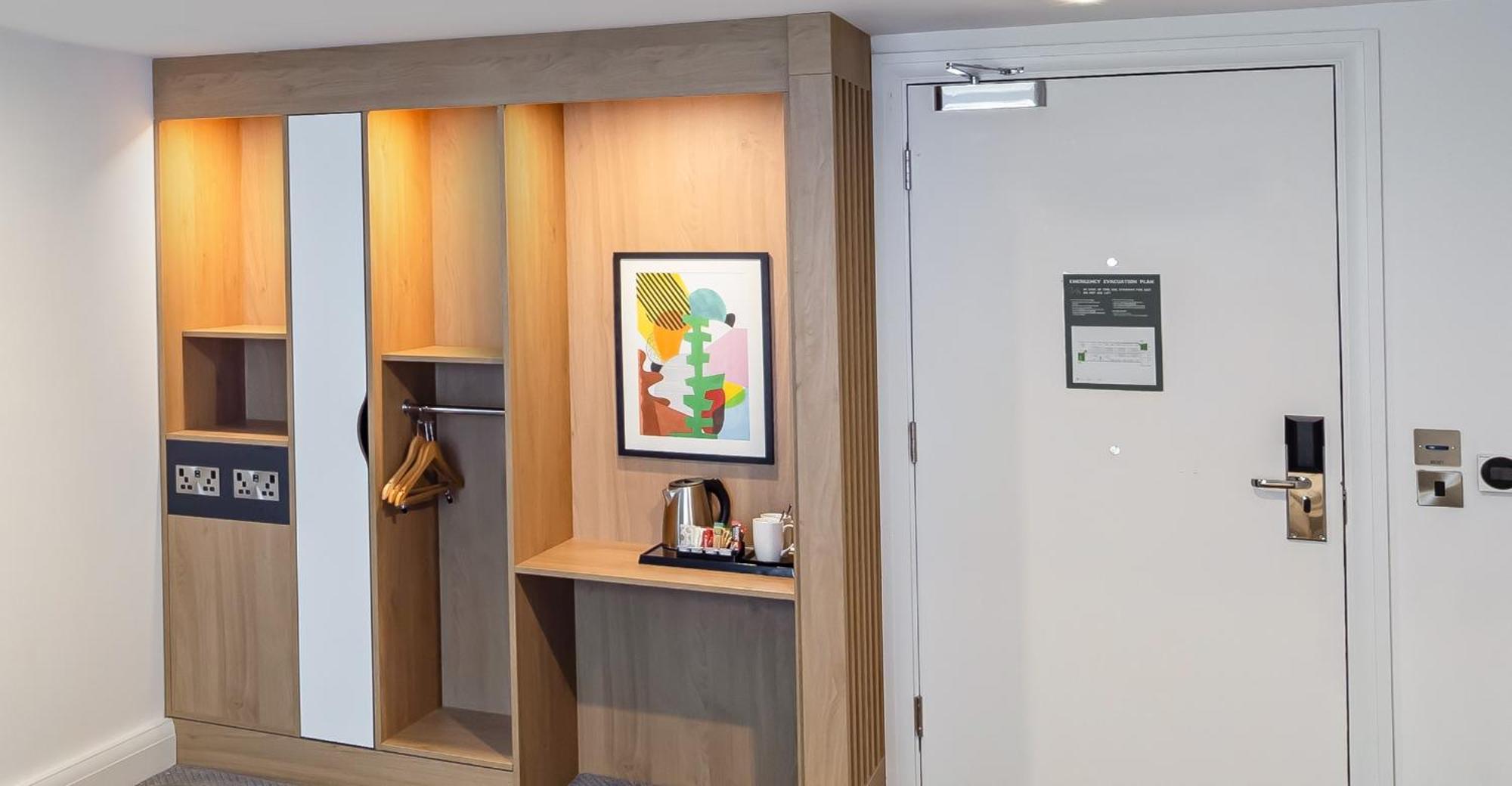 Holiday Inn Coventry M6, J2 By Ihg Extérieur photo